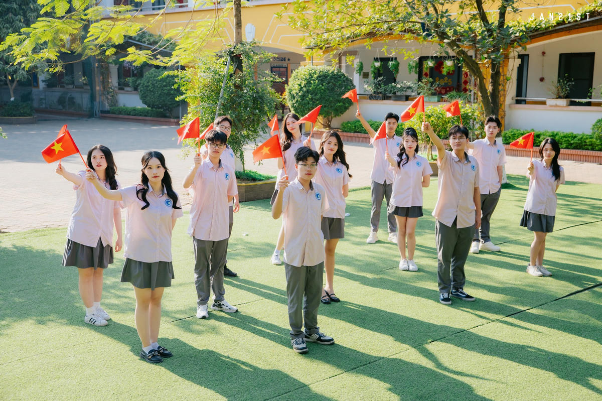 Học sinh Trường THPT MAY. Ảnh: NTCC