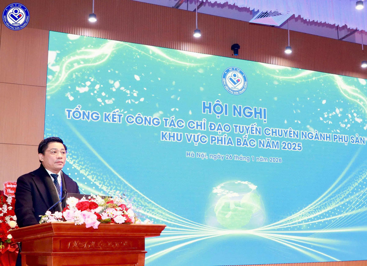 TTND.GS.TS Nguyễn Duy Ánh - Giám đốc Bệnh viện Phụ Sản Trung ương phát biểu tại hội nghị. Ảnh: BVCC.
