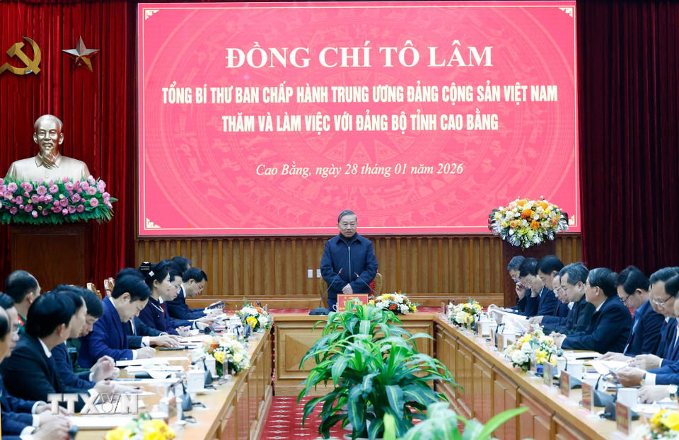 Tổng Bí thư Tô Lâm phát biểu tại buổi làm việc với Ban Chấp hành Đảng bộ tỉnh Cao Bằng. (Ảnh: Thống Nhất/TTXVN).