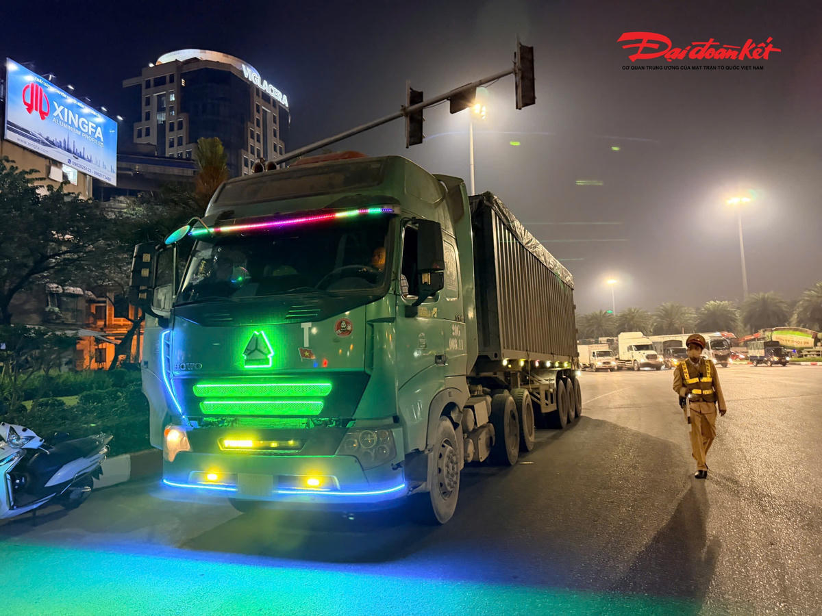 “Thời gian tới, đơn vị sẽ tiếp tục tăng cường kiểm tra, xử lý nghiêm các trường hợp vi phạm, nhất là tại các tuyến đường trọng điểm, khu đông dân cư”, Thiếu tá Phạm Văn Sơn nhấn mạnh.