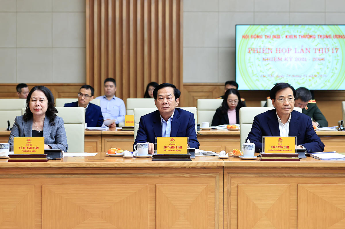 Các đại biểu dự phiên họp. Ảnh: Nhật Bắc