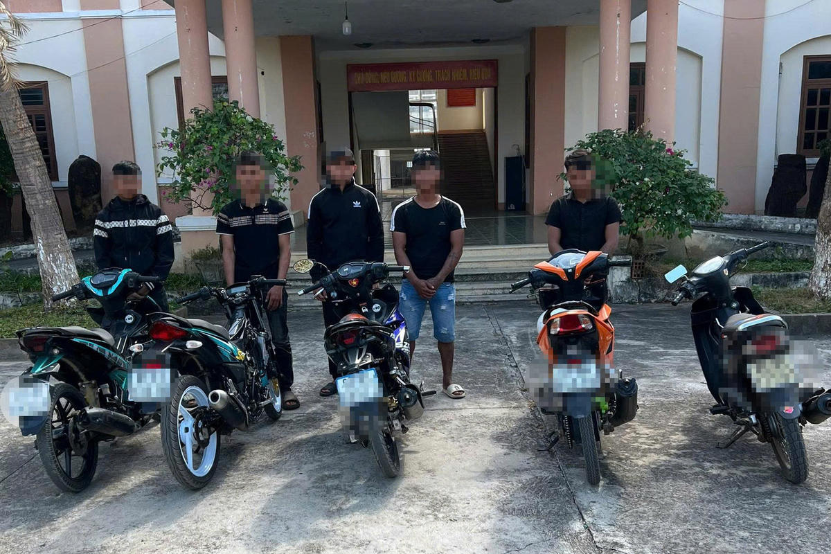 Các đối tượng tại cơ quan điều tra. Ảnh: CV.