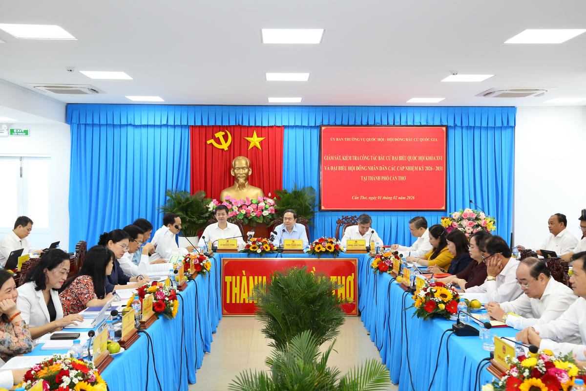 Quang cảnh buổi làm việc. (ảnh: Thanh Tiến)