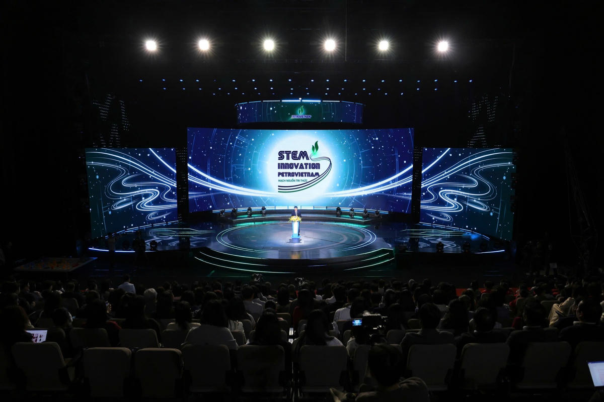 Chương trình truyền hình trực tiếp “Mạch nguồn tri thức - STEM Innovation Petrovietnam”