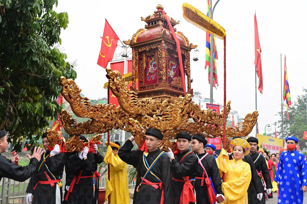 Lễ hội di sản văn hóa phi vật thể Quốc gia đình Vòng. Ảnh: P. Sỹ.