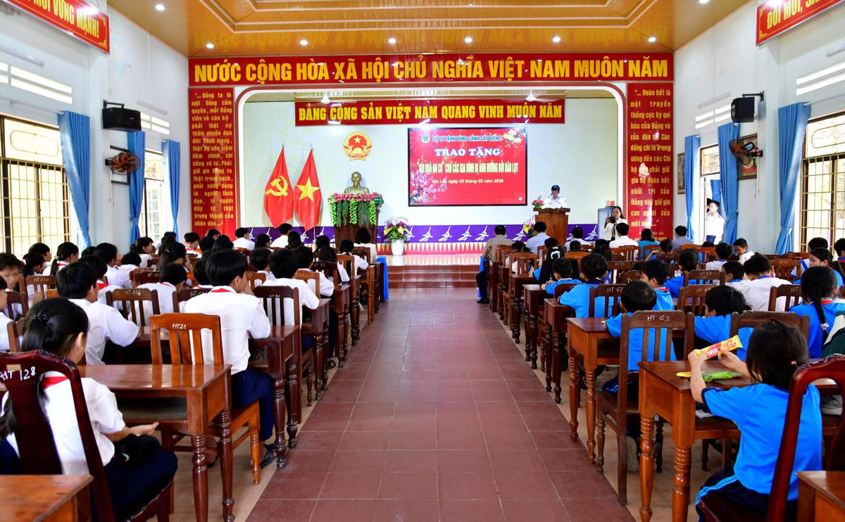 Quang cảnh chương trình. Ảnh: CV.