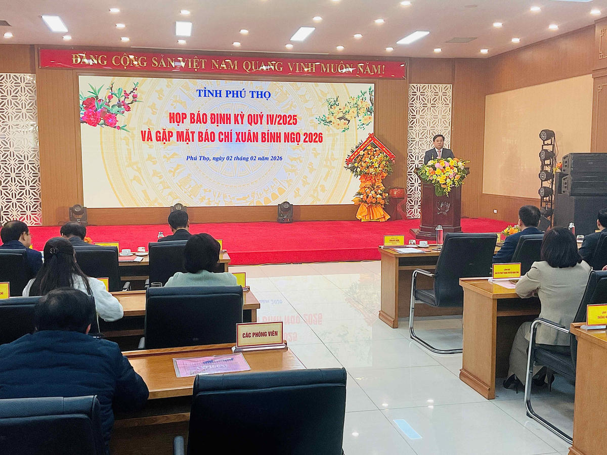 Quang cảnh buổi họp báo. Ảnh: Tùng Duy.