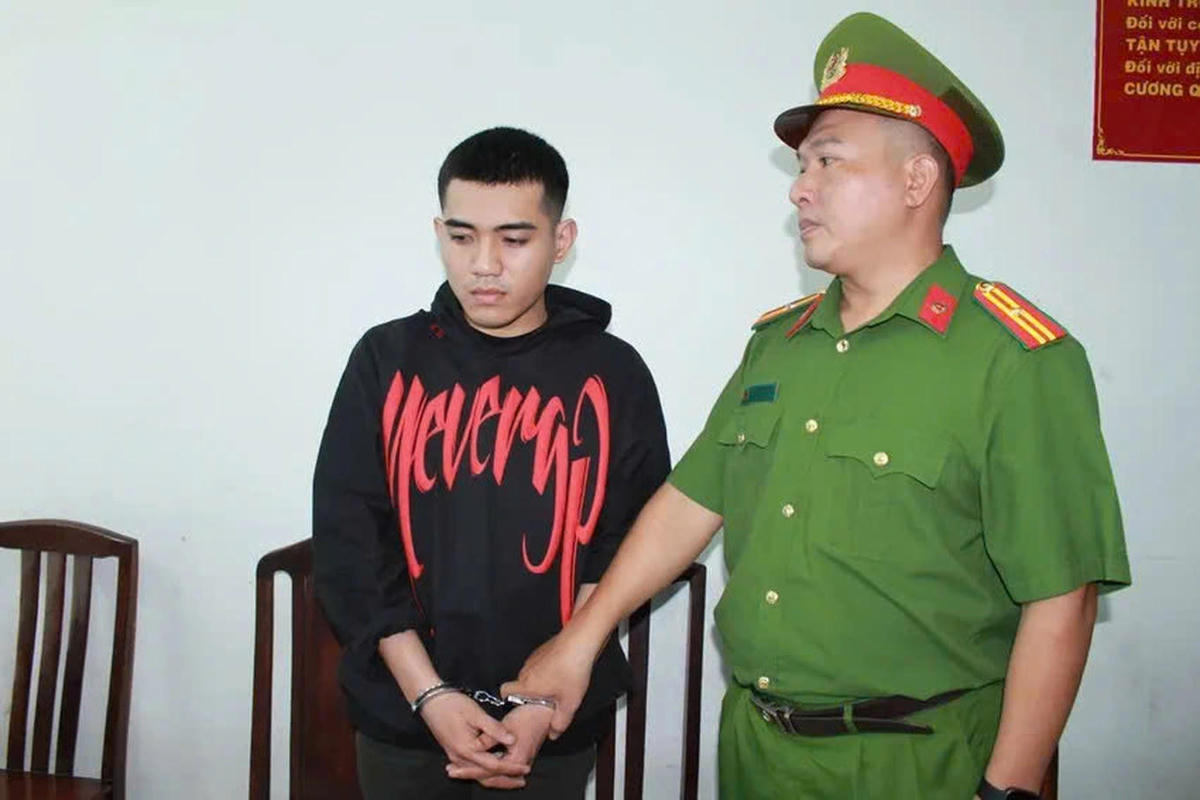 Chuẩn bị xét xử nhóm khiêng quan tài trước chợ Bến Thành ‘câu view’