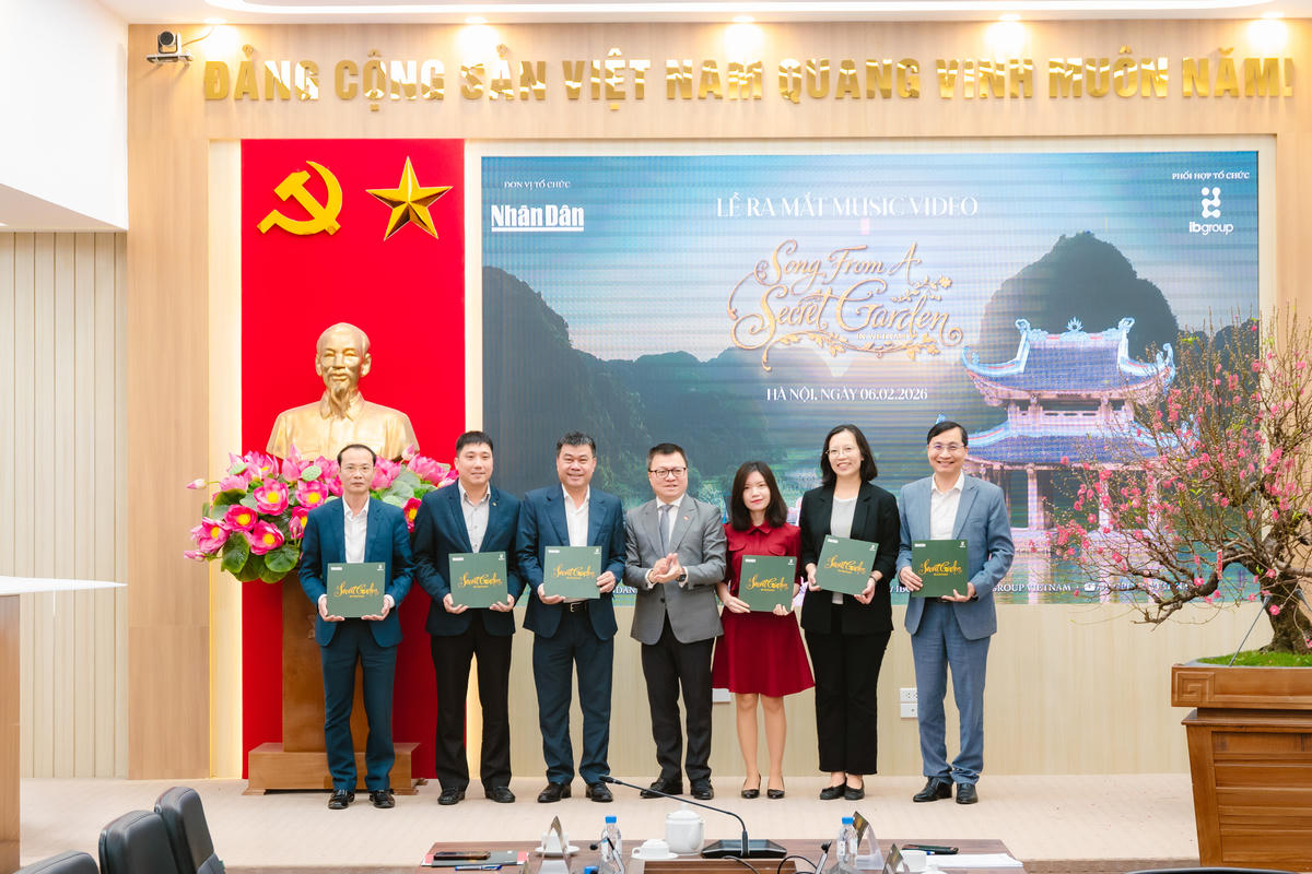 Ban Tổ chức trao tặng MV cho các tập đoàn du lịch - khách sạn, hãng hàng không, các cơ quan báo chí… nhằm lan tỏa sản phẩm âm nhạc đặc biệt này.