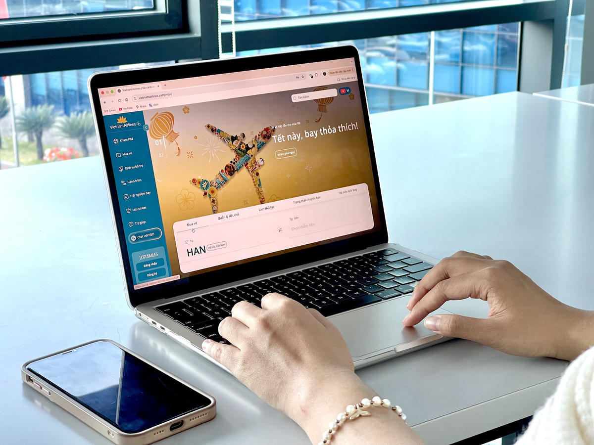 Vietnam Airlines chính thức ra mắt website thương mại điện tử thế hệ mới.