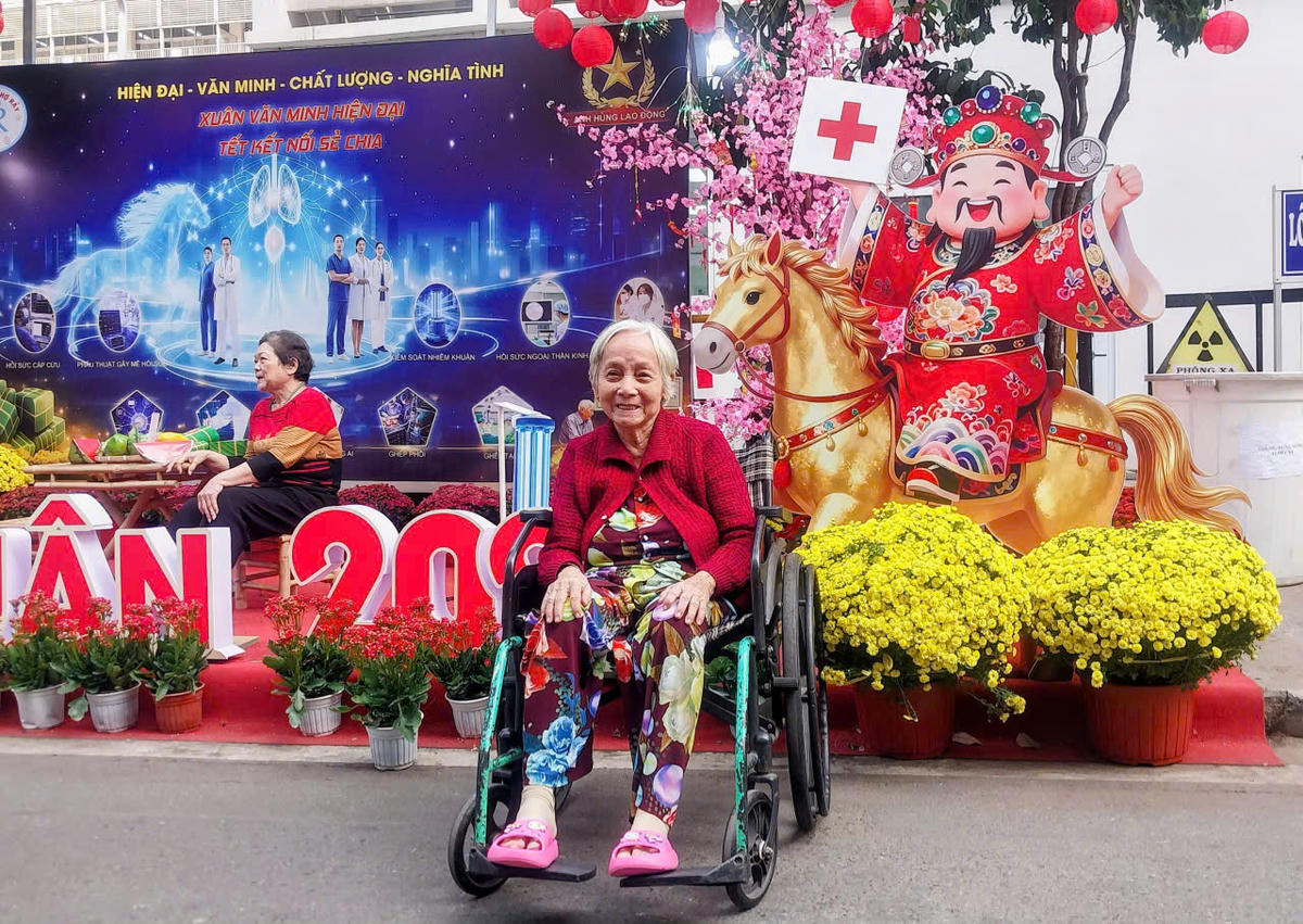 Bệnh viện Chợ Rẫy khai mạc đường hoa Tết Xuân Bính Ngọ 2026