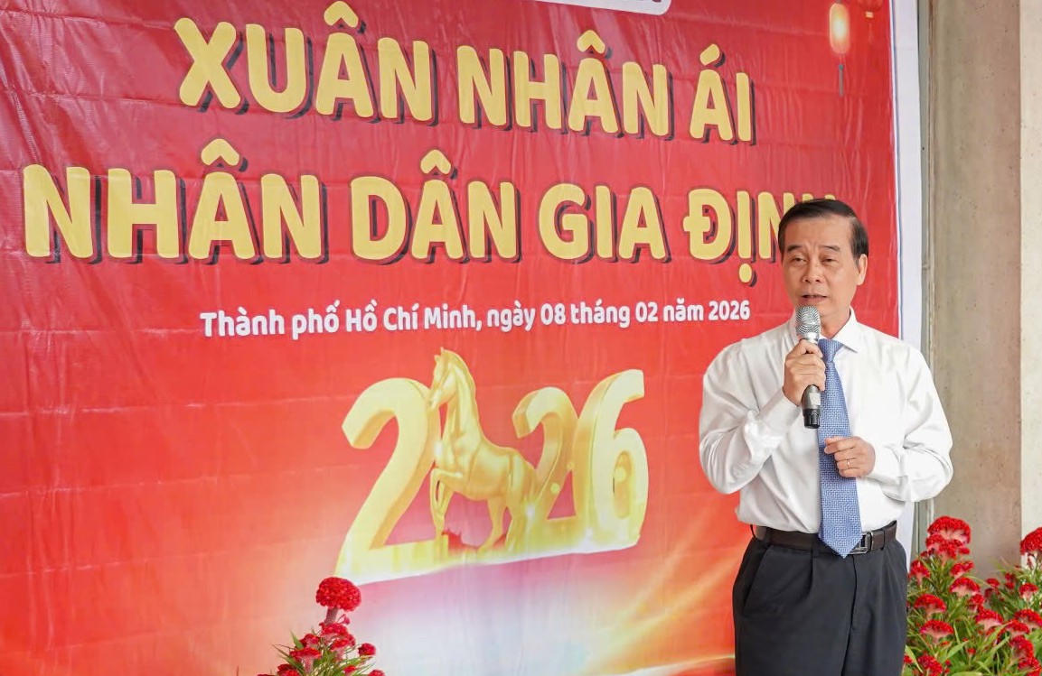 TS.BS Võ Hồng Minh Công - Phó Giám đốc Bệnh viện Nhân dân Gia Định thông tin về sự kiện. Ảnh: S.X