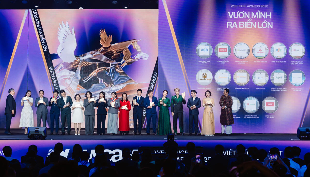 Masterise Homes cùng các doanh nghiệp được vinh danh ở hạng mục “Vươn mình ra biển lớn” tại lễ trao giải WeChoice Awards 2025.
