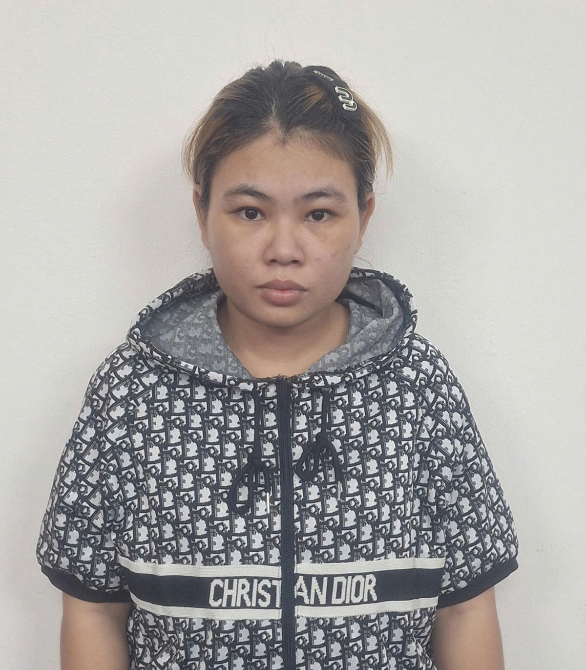 Đối tượng&nbsp;Dương Thị Hồng Trang tại cơ quan điều tra. Ảnh: CV.