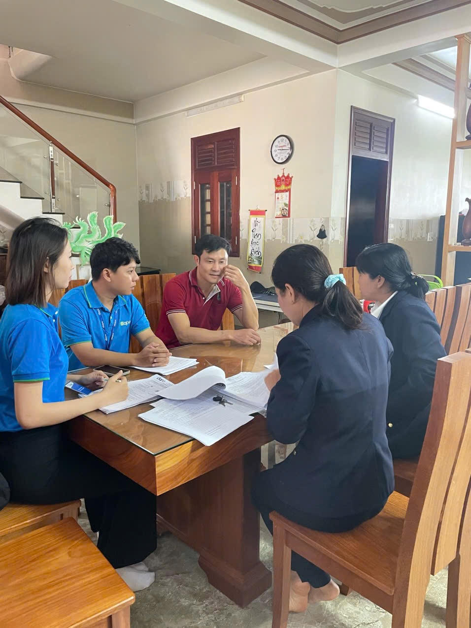 Chính thức chuyển sang thuế kê khai theo doanh thu: 
Hỗ trợ người kinh doanh, xây dựng niềm tin và sự tuân thủ 