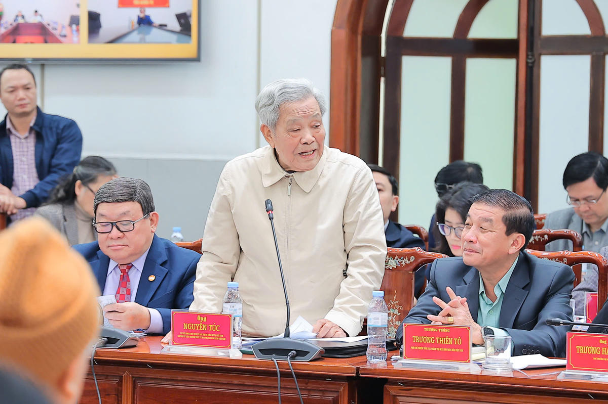 Đại biểu thảo luận tại Hội nghị. Ảnh: Hoài Nam.