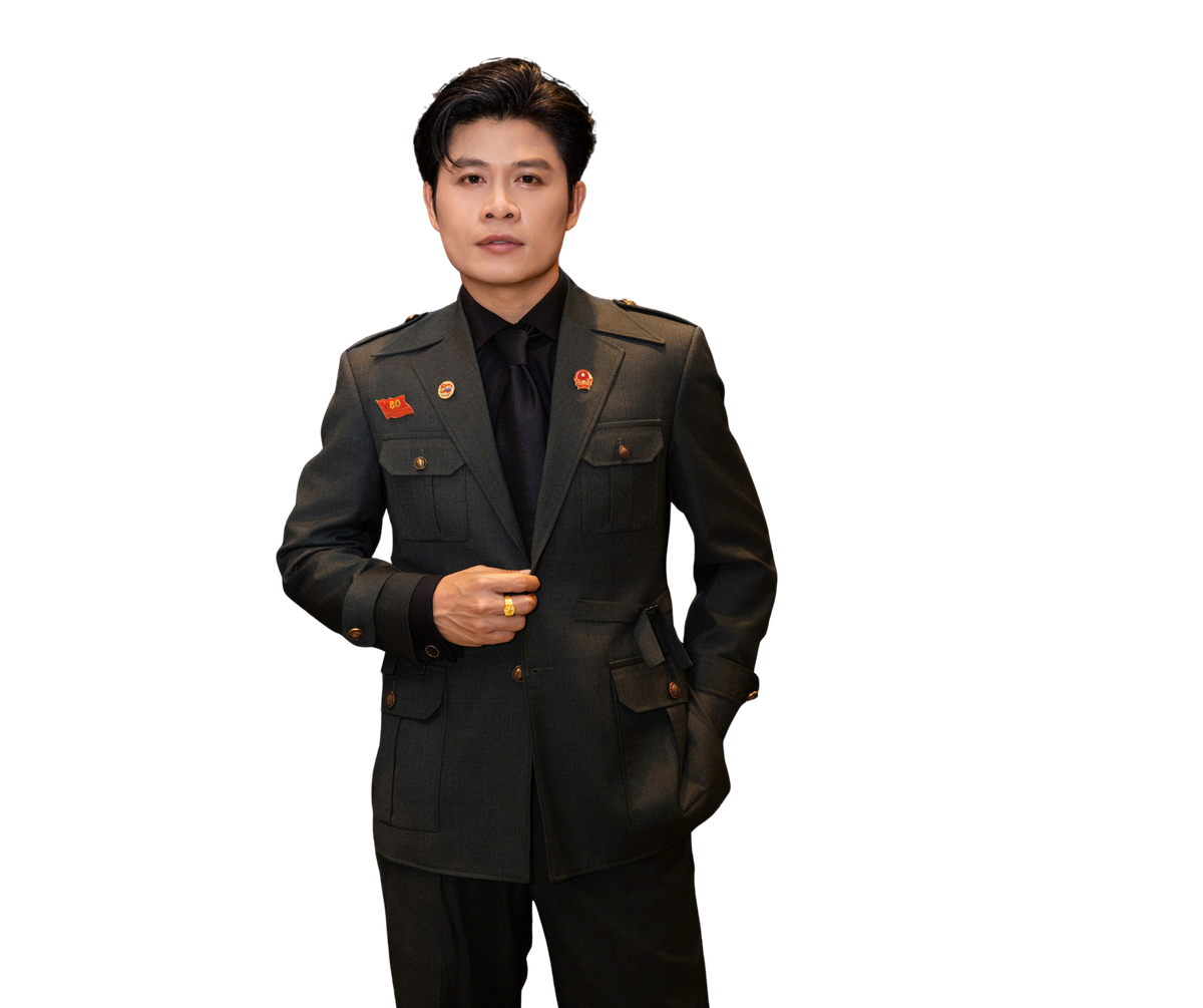 Nghệ sĩ đón Xuân