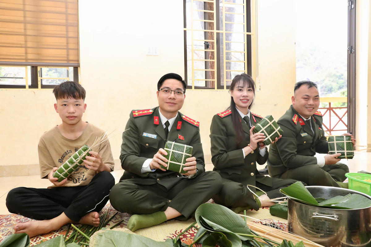 Thành quả của các con nuôi và các cán bộ chiến sĩ Công an tỉnh Sơn La.