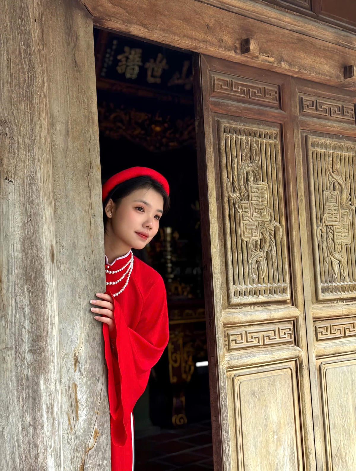 Học sinh thuộc thế hệ gen Z trải nghiệm hóa thân làm Thúy Kiều. 