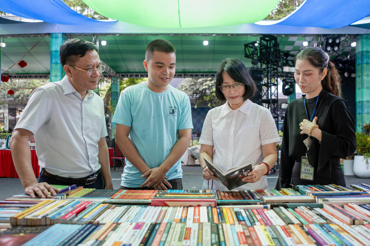 Một số hình ảnh tại buổi kiểm tra. Ảnh: Hồng Phúc.