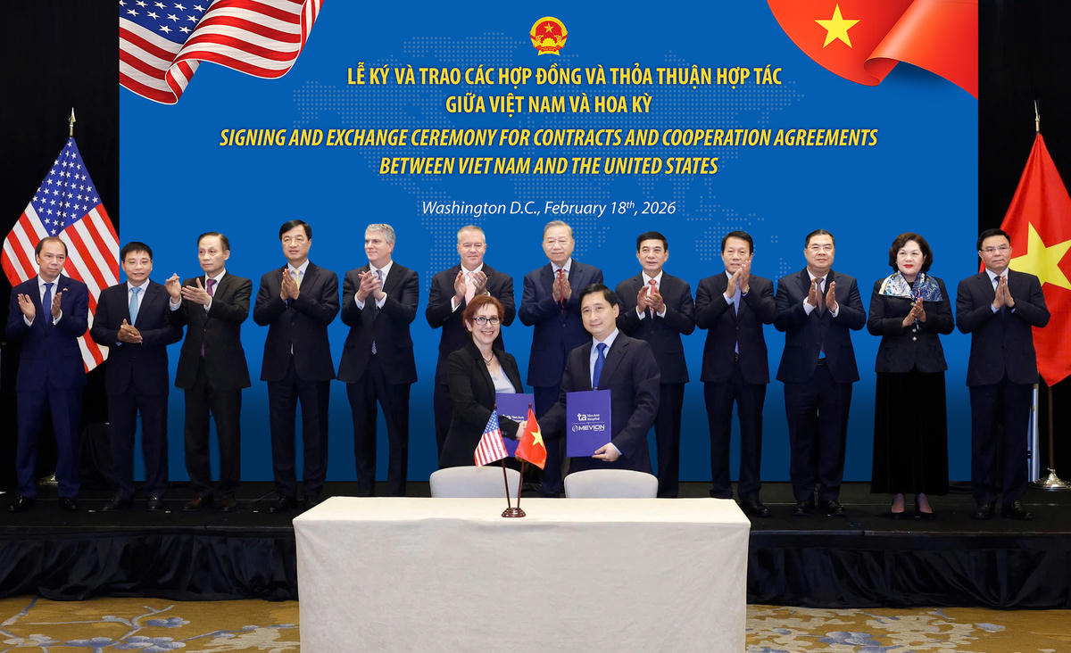 Tổng Bí Thư Tô Lâm chứng kiến lễ ký Hợp đồng Mua và chuyển giao công nghệ vận hành hệ thống “siêu máy” điều trị ung thư Proton MEVION S250-FIT thế hệ mới nhất giữa Bệnh viện Tâm Anh và Hãng Mevion.