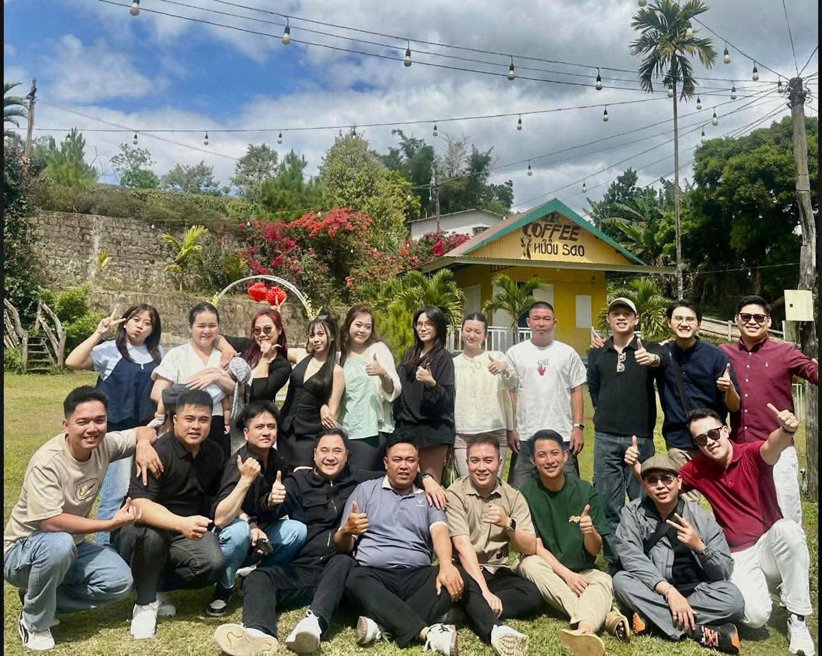 Khách du lịch check-in tại nhiều địa điểm du lịch tại Tây Nguyên. Ảnh: Đình Sang.