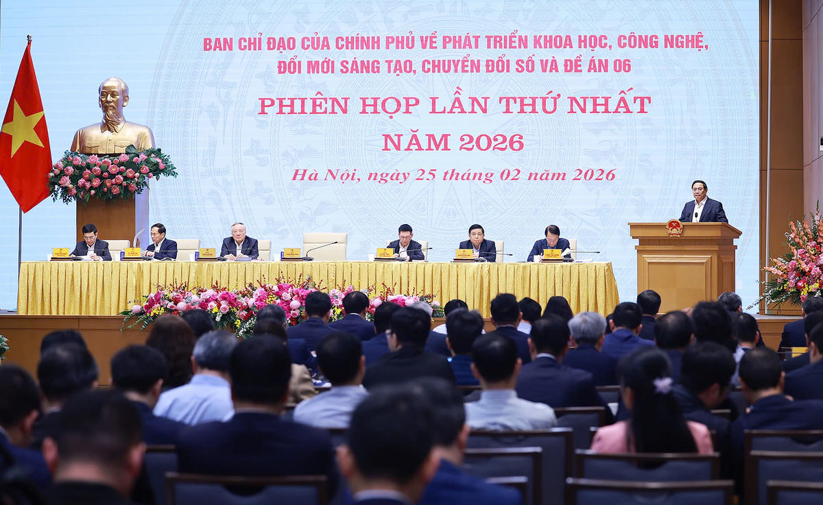 Toàn cảnh phiên họp. Ảnh: Nhật Bắc