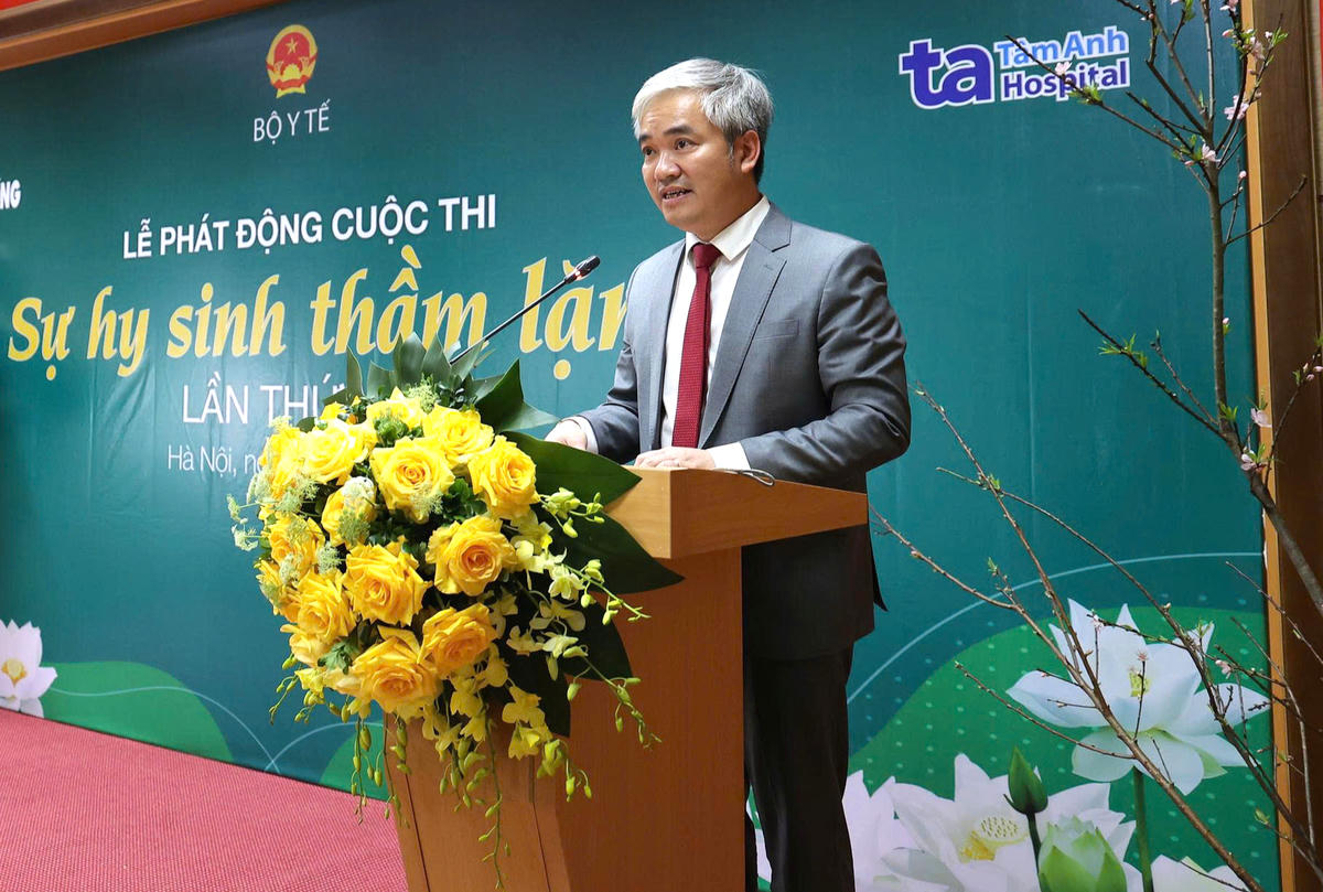 Nhà báo Trần Tuấn Linh - Tổng Biên tập Báo Sức khỏe và Đời sống phát biểu tại lễ phát động.