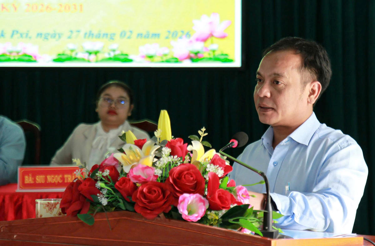 Chủ tịch Ủy ban MTTQ Việt Nam tỉnh Quảng Ngãi U Huấn trình bày chương trình hành động tại hội nghị. Ảnh: CV.