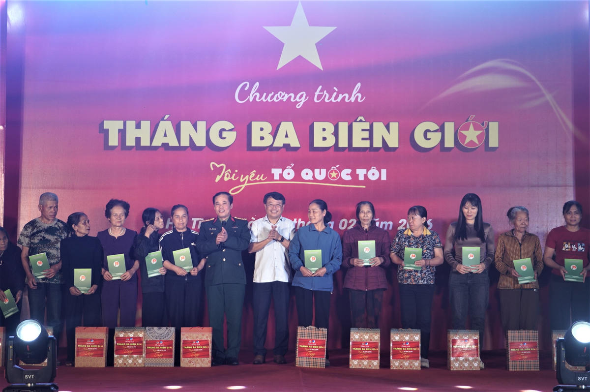 Nhiều hoạt động ý nghĩa trong chương trình “Tháng Ba biên giới”