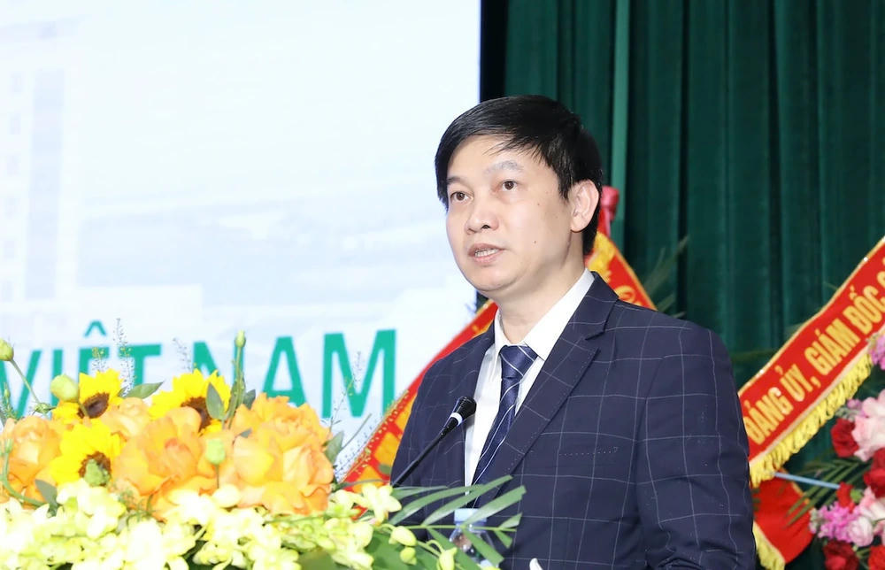 Tiến sĩ, bác sĩ Lê Văn Cường, Giám đốc Sở Y tế, phát biểu tại buổi lễ. Ảnh: Minh Hiếu