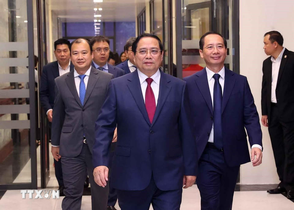 Sáng 28/2/2026, tại Hà Nội, Thủ tướng Chính phủ Phạm Minh Chính thăm và làm việc với Học viện Hành chính và Quản trị công thuộc Học viện Chính trị quốc gia Hồ Chí Minh. (Ảnh: Văn Điệp/TTXVN)