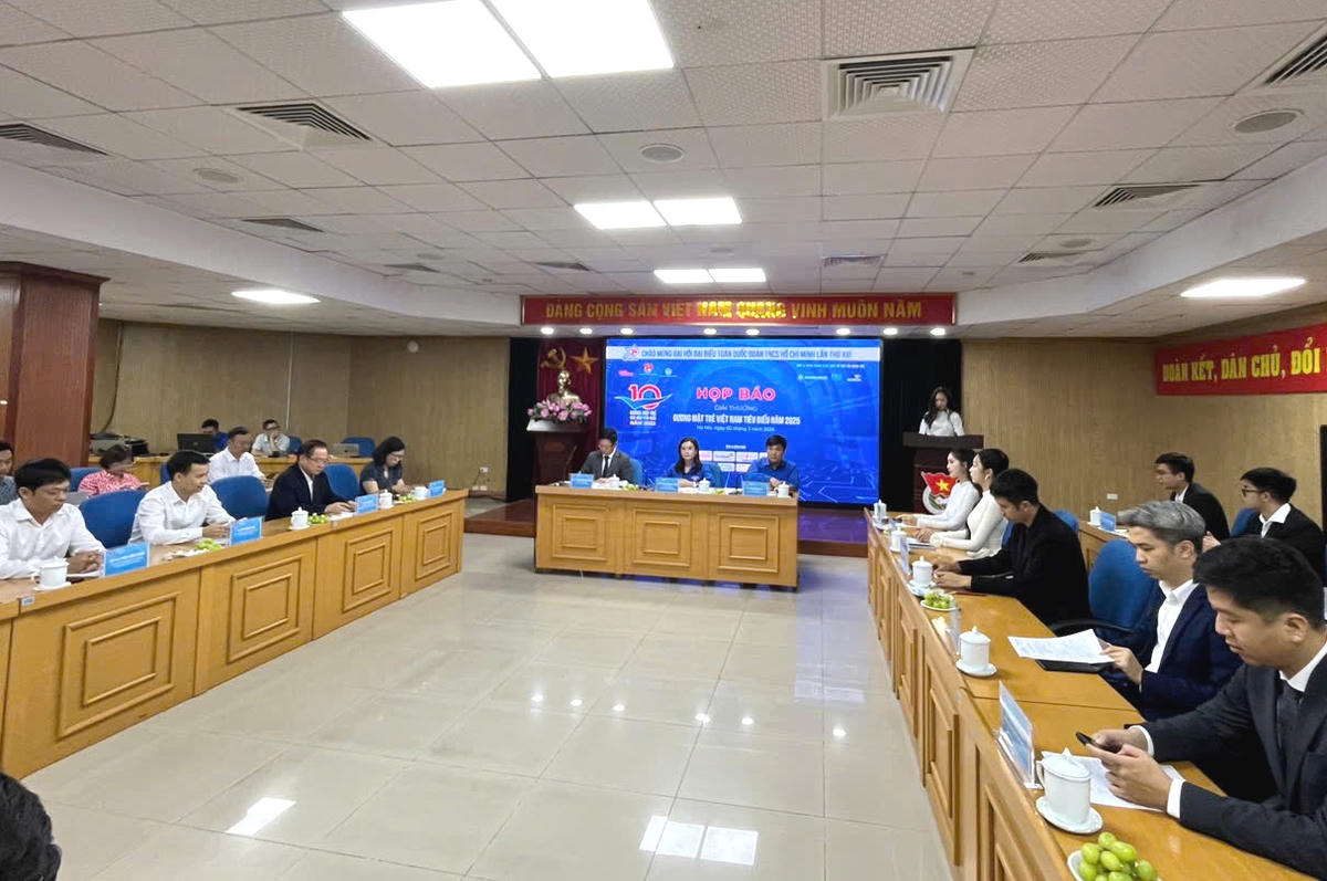 Quang cảnh lễ công bố. Ảnh: PV