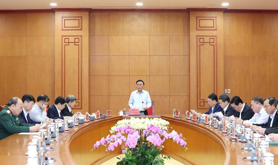 Thường trực Ban Bí thư Trần Cẩm Tú chủ trì Cuộc họp. (Ảnh: Phương Hoa/TTXVN)