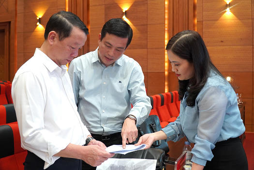 Cầu nối cho ngày hội của toàn dân