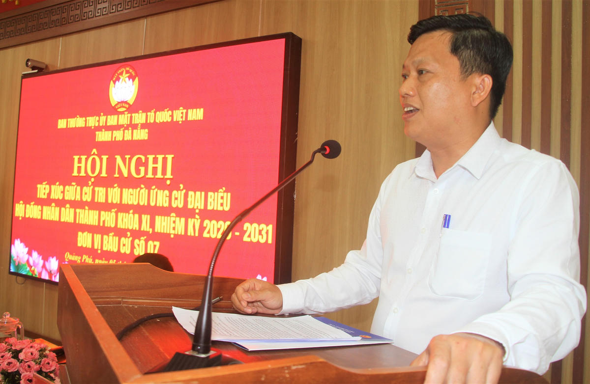 Ông Phạm Thanh Huy, Trưởng Phòng Công tác HĐND, Văn phòng Đoàn ĐBQH và HĐND TP Đà Nẵng cho biết. Ảnh: Nguyễn Tín.