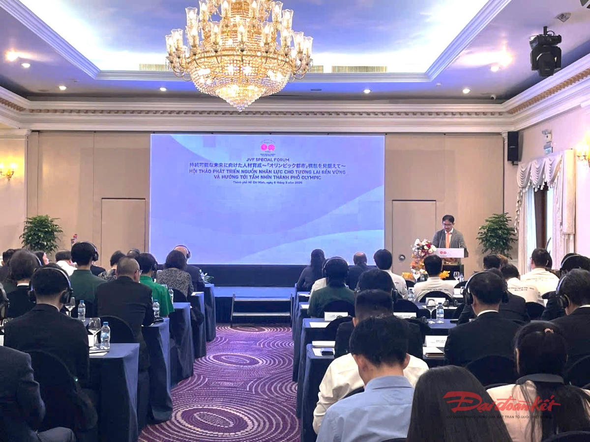 Quang cảnh hội thảo. Ảnh: Hồng Phúc.