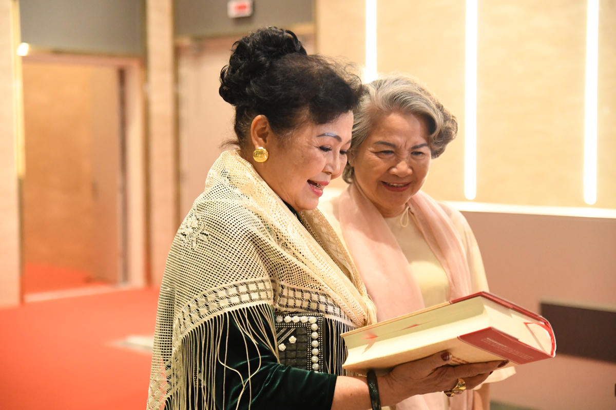 Hoạt động trưng bày góp phần lan tỏa văn hóa đọc, đưa những cuốn sách giá trị đến gần hơn với công chúng.

