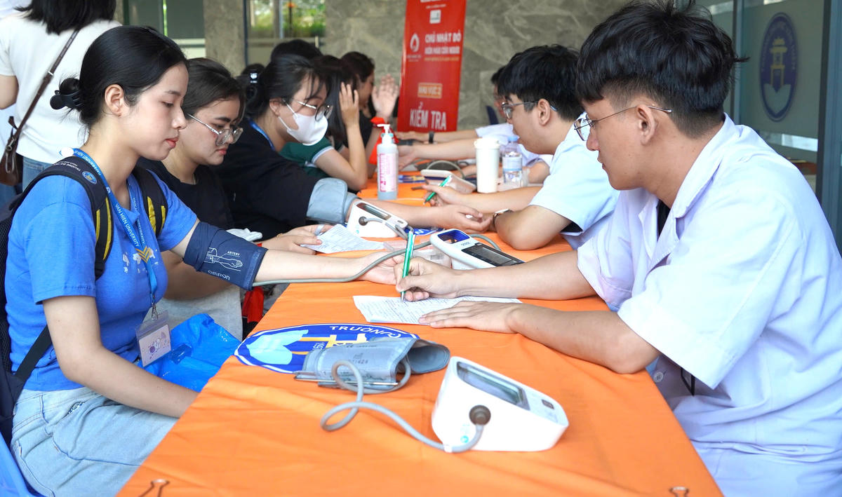 Chủ Nhật Đỏ tiếp tục khẳng định vị thế là một trong những chương trình hiến máu tình nguyện có sức lan tỏa mạnh mẽ. Ảnh: N.T