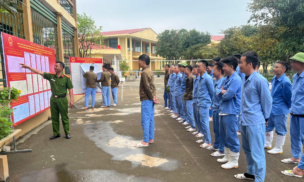 Công tác chuẩn bị cho ngày bầu cử được cơ sở cai nghiện số 1 (Thanh Hóa) chuẩn bị chu đáo. 
