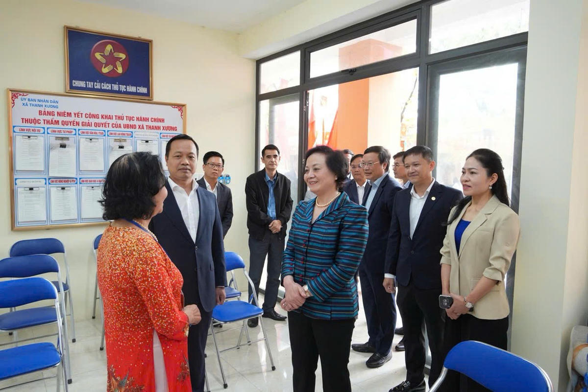 Phó Thủ tướng Phạm Thị Thanh Trà ghi nhận những kết quả đạt được trong thực hiện và vận hành chính quyền 2 cấp tại tỉnh Điện Biên. Ảnh: L.L