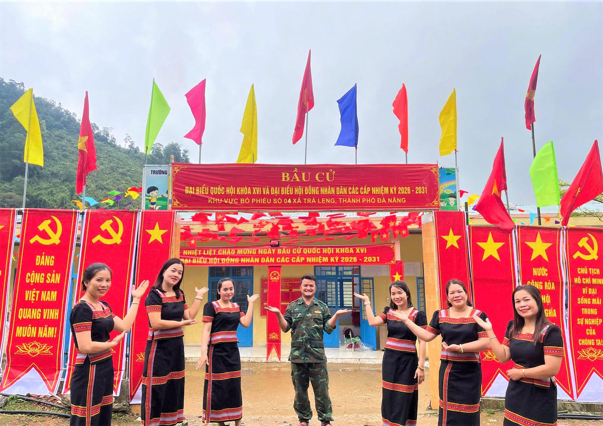 Mọi công tác chuẩn bị bầu cử diễn ra ngày 15/3 ở xã Trà Leng đã sẵn sàng. Ảnh: CV.