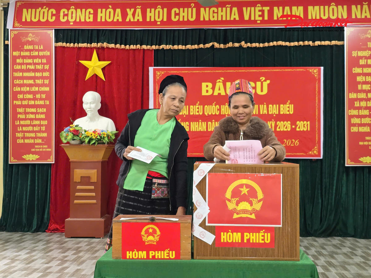 Nghệ An: Sau buổi sáng, có hơn 88% cử tri tham gia bỏ phiếu