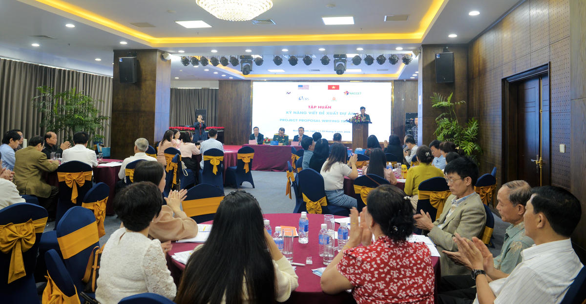 Quang cảnh hội nghị tập huấn.