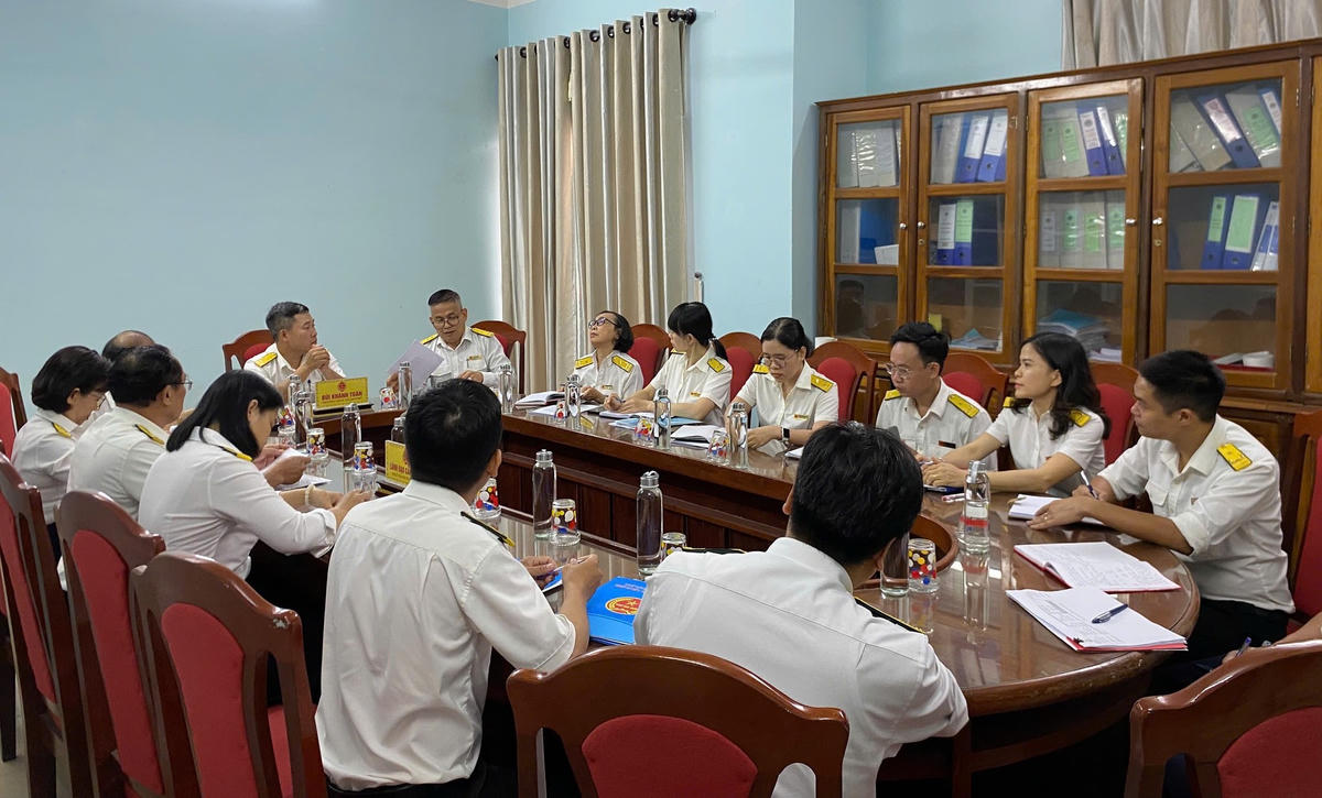 Thuế TP Đà Nẵng sẽ kiểm tra thuế theo kế hoạch và theo chuyên đề đối với các đối tượng có rủi ro cao; xử lý nghiêm các hành vi vi phạm. Ảnh: Nguyễn Tú.