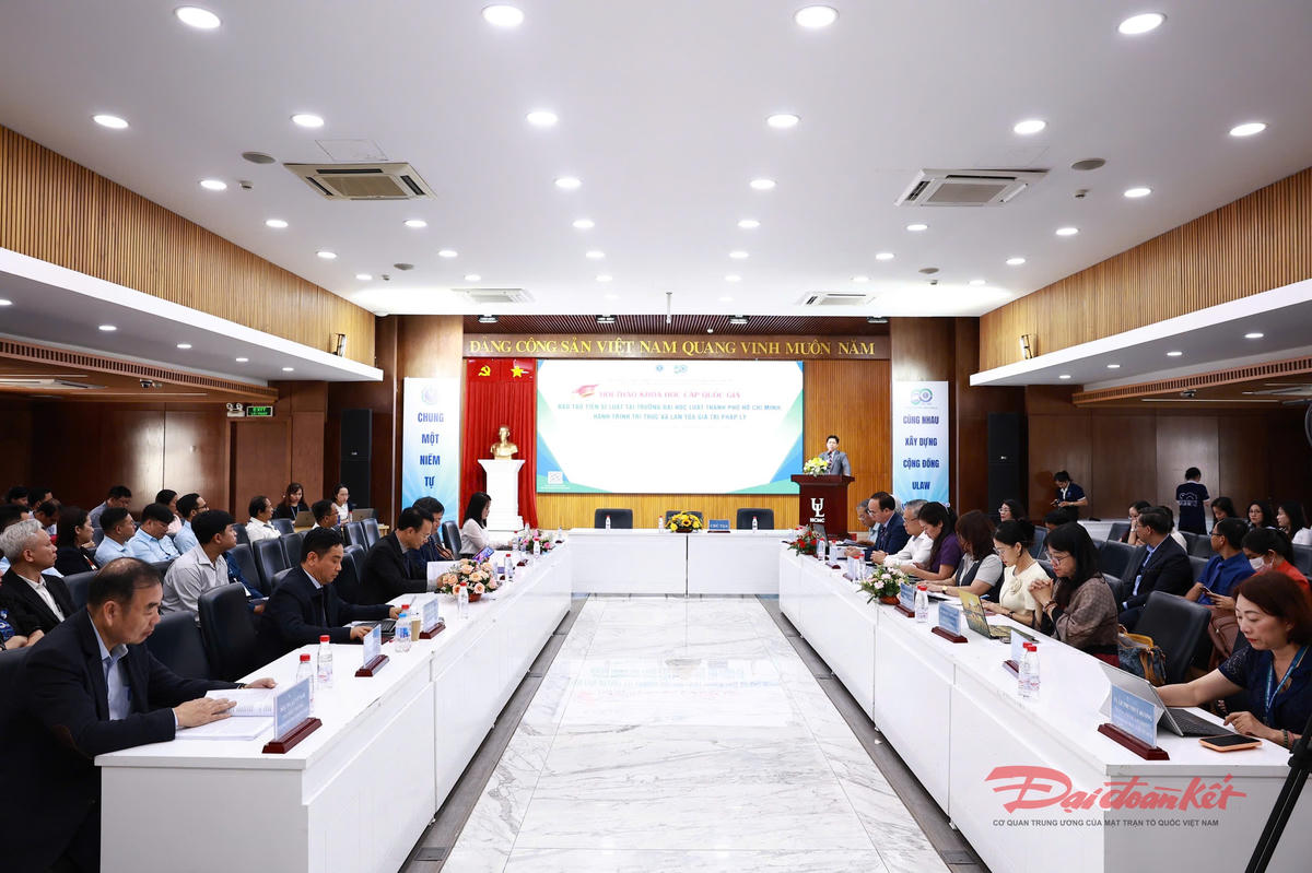 Quang cảnh hội thảo. Ảnh: Hồng Phúc.