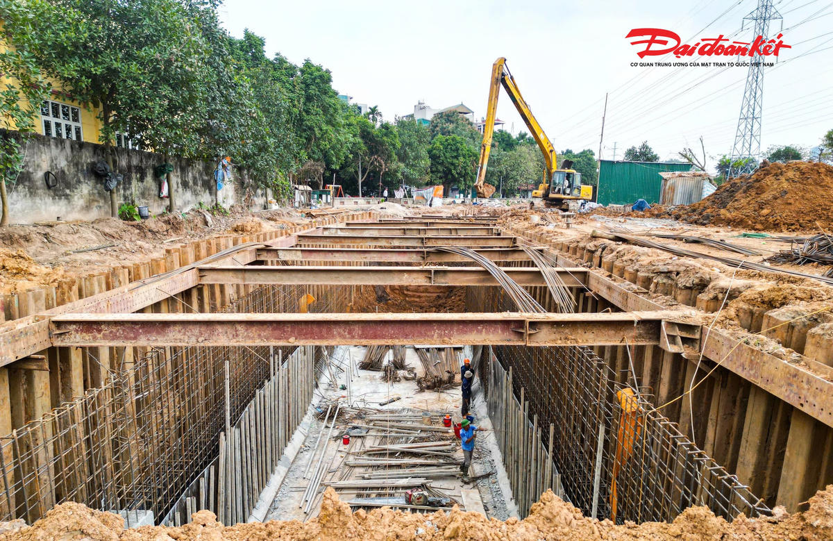 Hà Nội chủ động ứng phó biến động giá xăng dầu, đảm bảo tiến độ các dự án xây dựng.