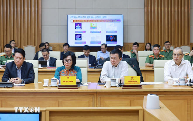 Các đại biểu tham dự Phiên họp thứ nhất của Ban Chỉ đạo An ninh mạng quốc gia. (Ảnh: Dương Giang/TTXVN).