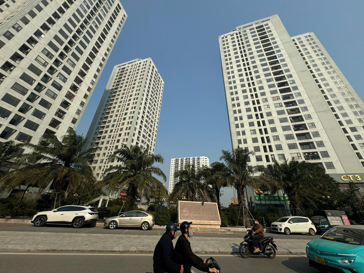 Cần siết chặt quy định chuyển nhượng nhà ở xã hội nhằm hạn chế tình trạng trục lợi chính sách. Ảnh: Lê Minh.