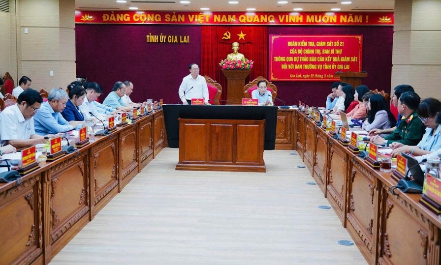 Quang cảnh buổi làm việc. Ảnh: CV.